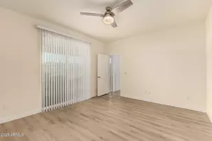 129 W Latona Rd, Phoenix, AZ 85041 - Photo 15