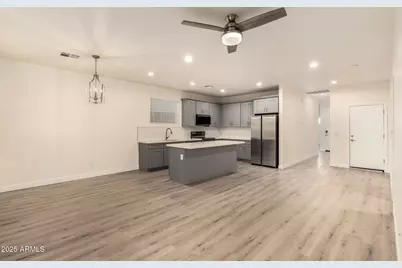 129 W Latona Road, Phoenix, AZ 85041 - Photo 5