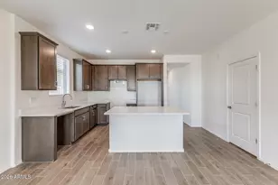 18191 W Soft Wind Dr, Surprise, AZ 85387 - Photo 11