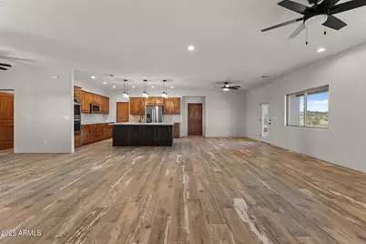 4950 Black Mountain Road, Wickenburg, AZ 85390 - Photo 7