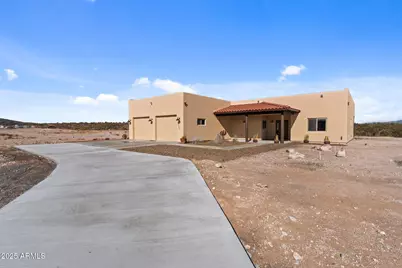 4950 Black Mountain Road, Wickenburg, AZ 85390 - Photo 1