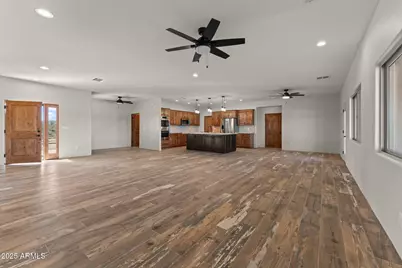 4950 Black Mountain Road, Wickenburg, AZ 85390 - Photo 5