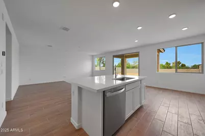 790 W Riparian Drive, San Tan Valley, AZ 85140 - Photo 5