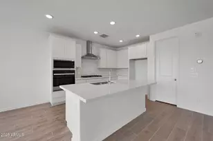 790 W Riparian Dr, San Tan Valley, AZ 85140 - Photo 3