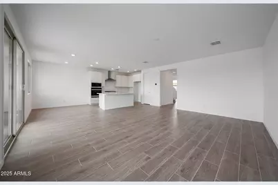 790 W Riparian Drive, San Tan Valley, AZ 85140 - Photo 7