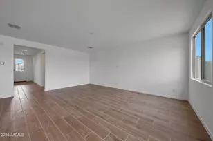 790 W Riparian Dr, San Tan Valley, AZ 85140 - Photo 9