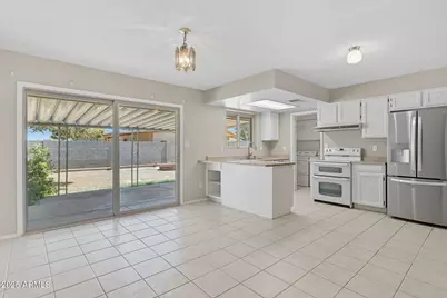 4121 N 89th Lane, Phoenix, AZ 85037 - Photo 11