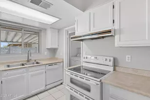 4121 N 89th Ln, Phoenix, AZ 85037 - Photo 13