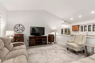 14710 W Calumet Dr, Sun City West, AZ 85375 - Photo 7