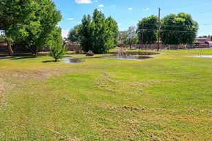 7025 W Country Gables Dr, Peoria, AZ 85381 - Photo 57