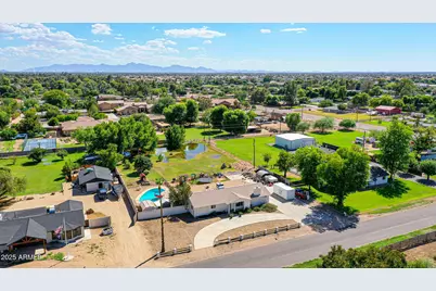7025 W Country Gables Drive, Peoria, AZ 85381 - Photo 61