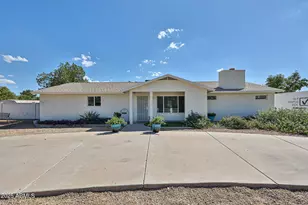 7025 W Country Gables Dr, Peoria, AZ 85381 - Photo 3