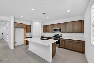 25219 N 165th Ln, Surprise, AZ 85387 - Photo 7