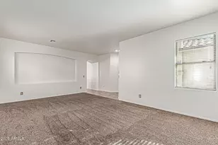 7341 N 72nd Ave, Glendale, AZ 85303 - Photo 5