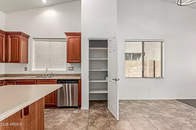 7341 N 72nd Avenue, Glendale, AZ 85303 - Photo 15