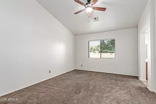 7341 N 72nd Ave, Glendale, AZ 85303 - Photo 17