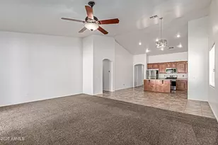 7341 N 72nd Ave, Glendale, AZ 85303 - Photo 7