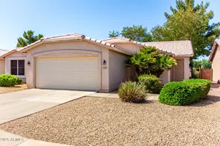 6050 S Windstream Pl, Chandler, AZ 85249 - Photo 3