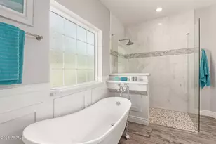 1002 E Medlock Dr, Phoenix, AZ 85014 - Photo 29