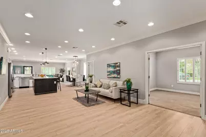 1002 E Medlock Drive, Phoenix, AZ 85014 - Photo 19