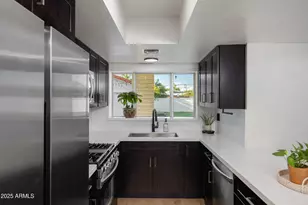 1708 E Solano Dr, Phoenix, AZ 85016 - Photo 9