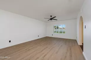 1708 E Solano Dr, Phoenix, AZ 85016 - Photo 15