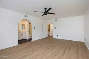 1708 E Solano Dr, Phoenix, AZ 85016 - Photo 11