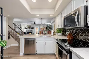 815 E Grovers Ave, Phoenix, AZ 85022 - Photo 9