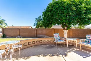 10109 W Mountain View Rd, Sun City, AZ 85351 - Photo 27