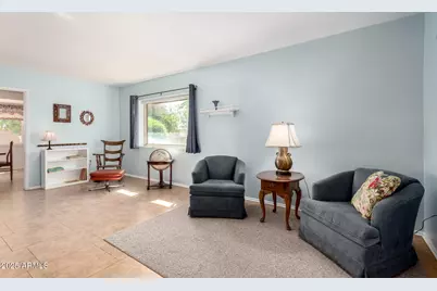 10109 W Mountain View Road, Sun City, AZ 85351 - Photo 9