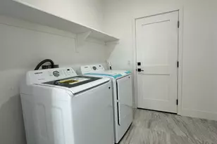 15604 S Cherry Hills Dr, Arizona City, AZ 85123 - Photo 23