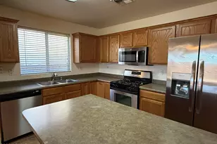 2308 S 66th Ln, Phoenix, AZ 85043 - Photo 5