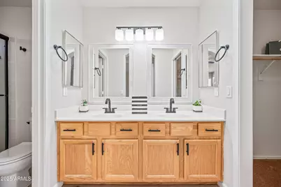 24649 N 35th Drive, Glendale, AZ 85310 - Photo 41