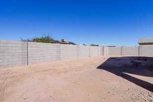 8504 W Teresita Dr, Arizona City, AZ 85123 - Photo 25
