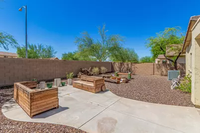 1319 E Natasha Drive, Casa Grande, AZ 85122 - Photo 5