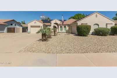 5520 E Holmes Avenue, Mesa, AZ 85206 - Photo 1