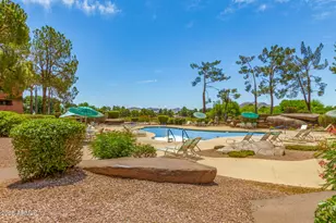 12222 N Paradise Vlg Pkwy S, Phoenix, AZ 85032 - Photo 33