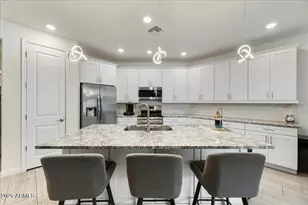 2745 W Pollack St, Phoenix, AZ 85041 - Photo 1