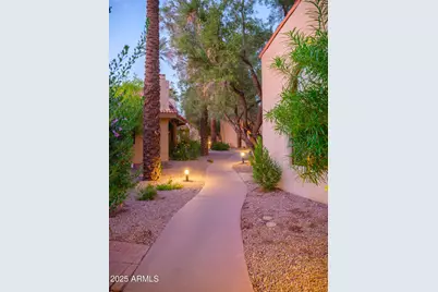 4540 N 44th Street #21, Phoenix, AZ 85018 - Photo 47