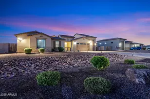 13532 W Sierra Vista Dr, Glendale, AZ 85307 - Photo 3