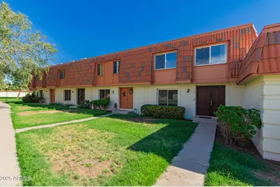 7839 N 49th Avenue, Glendale, AZ 85301 - Photo 3