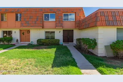 7839 N 49th Avenue, Glendale, AZ 85301 - Photo 1