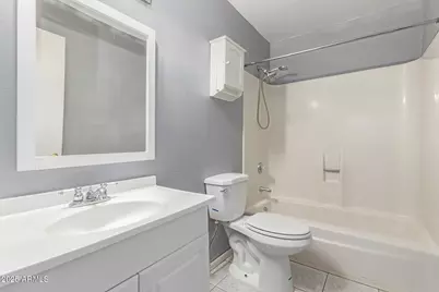 7839 N 49th Avenue, Glendale, AZ 85301 - Photo 19