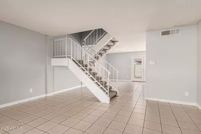 7839 N 49th Avenue, Glendale, AZ 85301 - Photo 5
