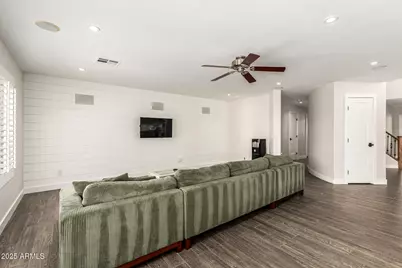 2425 W Florentine Road, Phoenix, AZ 85086 - Photo 9