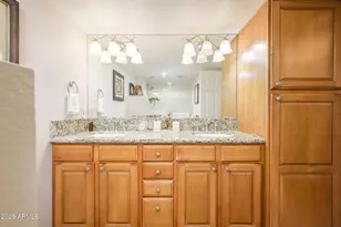 12212 N Paradise Vlg Pkwy S, Phoenix, AZ 85032 - Photo 13