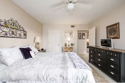 12212 N Paradise Village Parkway S #146, Phoenix, AZ 85032 - Photo 11