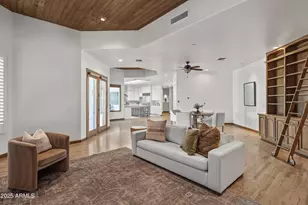 8817 N 58th Pl, Paradise Valley, AZ 85253 - Photo 7