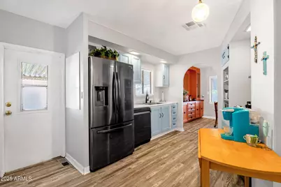 200 E Knox Road #104, Chandler, AZ 85225 - Photo 17