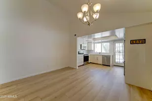 1658 N Sierra Vista Dr, Tempe, AZ 85288 - Photo 7